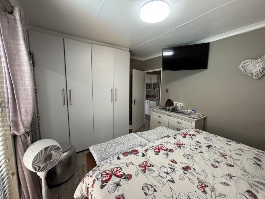3 Bedroom Property for Sale in Uitenhage Central Eastern Cape
